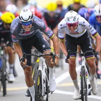 Mathieu Van Der Poel Tadej Pogacar 25 pm