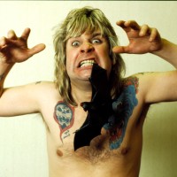 Ozzy Osbourne je bil lucidni glasbeni genij, ki je pomagal iznajti heavy metal in ga je tudi živel