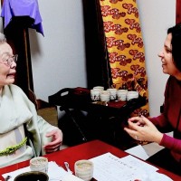 Avtorica oddaje Globus: Rane Hirošime so zaznamovale današnjo Japonsko je Karmen W. Švegl