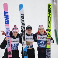 Marius Lindvik, Domen Prevc, Jan Hörl
