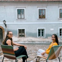 Kristina Kočan-Taja Islamovič_foto_ arhiv Dnevi poezije in vina 3