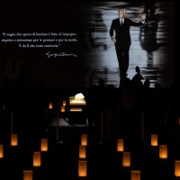 Giorgio Armani - Mrliško vežico so odprli na sedežu podjetja Armani v Milanu, ki je razglasil dan ža
