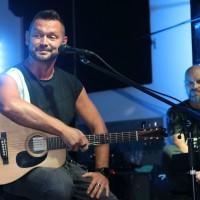 vatra - !!!Ivan Dečak in Mihael Kurjančić iz skupine Vatra, sta na ekskluzivnem promo dogodku v Ljub