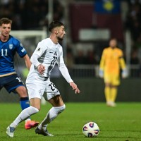 Adam Gnezda Čerin, Fisnik Asllani (Kosovo – Slovenija)