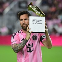 messi 25 pm.jpg