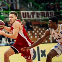 20251101191250_BOS_vs_VIENNA-40