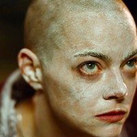 Bugonija - !!!!!Emma Stone je skoraj postala muza režiserja Yorgosa Lanthimosa, saj igra glavno vlog