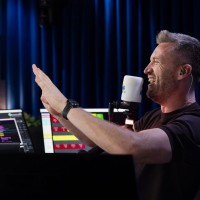 Radio 1, Denis Avdič - Denis Avdić je vesel, da jih bodo ljudje zdaj lahko gledali tudi po televizij