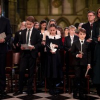 Princesa Kate, Princ William - Družina je ponosno stala v prvi vrsti in uživala v v mešanici tradici