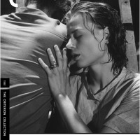 skozi-temno-ogledalo