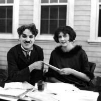Charlie Chaplin z ženo Lito Grey, 1924