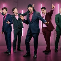 Ob izidu albuma se skupina podaja na evropsko turnejo MUS