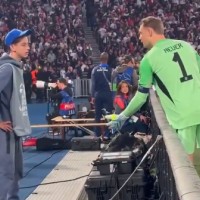 manuel neuer pobiralec zog