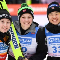 Nika Prevc, Silje Opseth in Juki Ito 24 pm