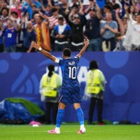 kylian mbappe pm.jpg