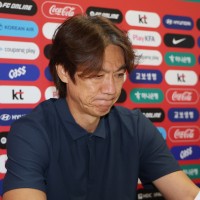 Hong Myung.jpg