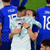 ronaldo modric.jpg