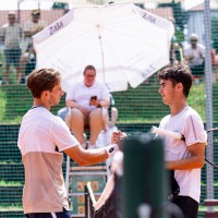 tenis store.jpg