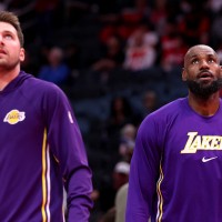 luka doncic lebron james lakers pm.jpg