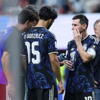 flaska messi.jpg