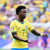 vinicius 3.jpg