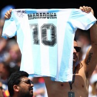 maradona dres pm.jpg