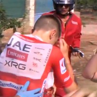 pogacar padec vuelta.png