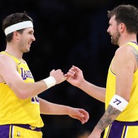austin reaves luka doncic.jpg