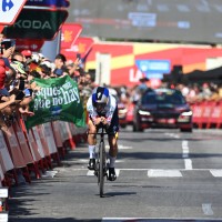 primoz roglic vuelta kronometer.jpg