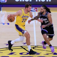 doncic lakers sacramento.jpg