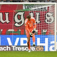 manuel neuer pm.jpg