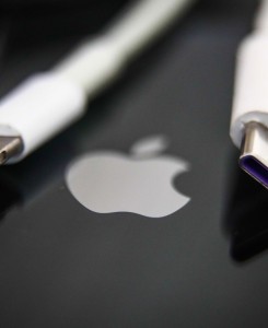Apple Na pol poti k izpolnitvi evropskih USB-C zahtev