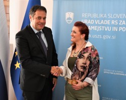 Minister za Slovence v zamejstvu in po svetu