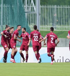 Prvi udarec na tekmi Triglav - Maribor bo izvedel TALE slovenski ZVEZDNIK!