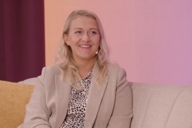 Preobrazba z Niko Urbas: Nisem se znala obleči, zato sem raje ostajala doma