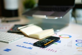 Objavljena razpisa za subvencijo obrestne mere ter garancij in posojil