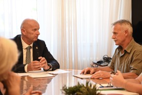 Župan sprejel predstavnike krajevne skupnosti glede čistilne naprave