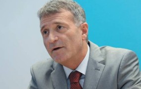 Minister Senko Pličanič o predsedniku vlade Janezu Janši
