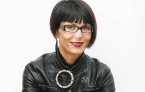 Maja Sunčič: Slovenija ne potrebuje Mira Cerarja