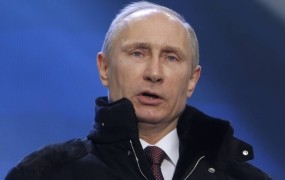 Putin: Rusija za zdaj ne bo odgovorila na ameriške sankcije