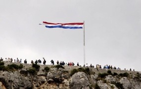 Ob obletnici Nevihte slavje na Hrvaškem, žalost v Srbiji