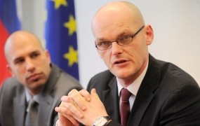 SDS zahteva nadzor nad premoženjskim stanjem Gorana Klemenčiča