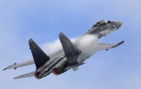 Ruska vojska sredi najhujših napetosti začela obsežne letalske vaje