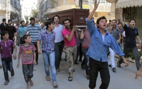 Med ramadanom v Siriji ubitih skoraj 4500 ljudi