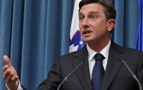 Pahor: Ker ni nove vlade, moram ukrepati