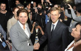 Bo Bratuškova zaradi kandidature za komisarko ostala pred vrati vlade?