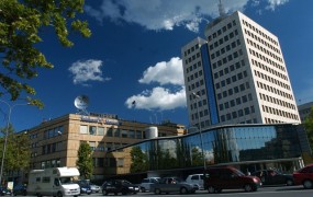 Moody's znižal bonitetno oceno Telekoma Slovenije in nekaterih bank