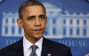 Obama po tragediji v Connecticutu poziva k ukrepanju