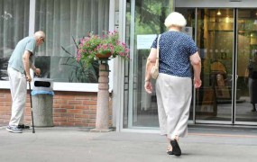 Pokojninska reforma zvišuje starost in zavarovalno dobo, potrebni za upokojitev