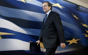 Trojka Grčiji odobrila novih 10 milijard evrov